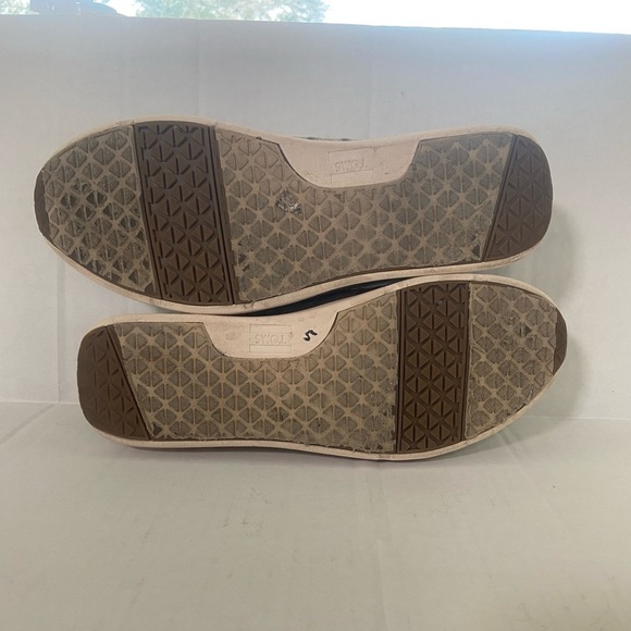 Toms Cabrillo women's size 10 canvas lightweight comfort sneakers EUC - Picture 8 of 10